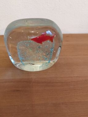 Glass Paper Weight Fish Ornament - Decorative Aquarium Accent